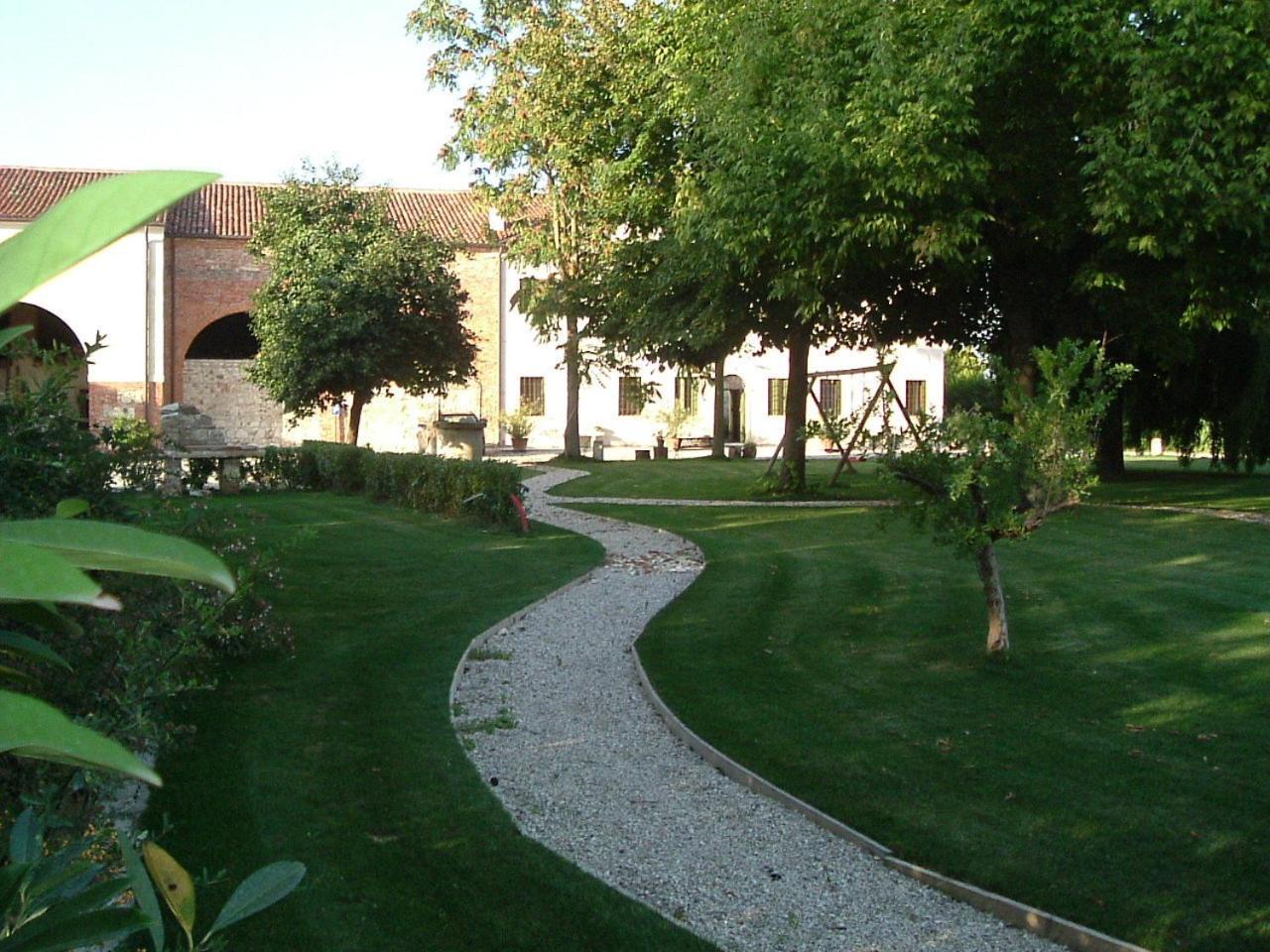 Agriturismo La Sophora Montegaldella Экстерьер фото
